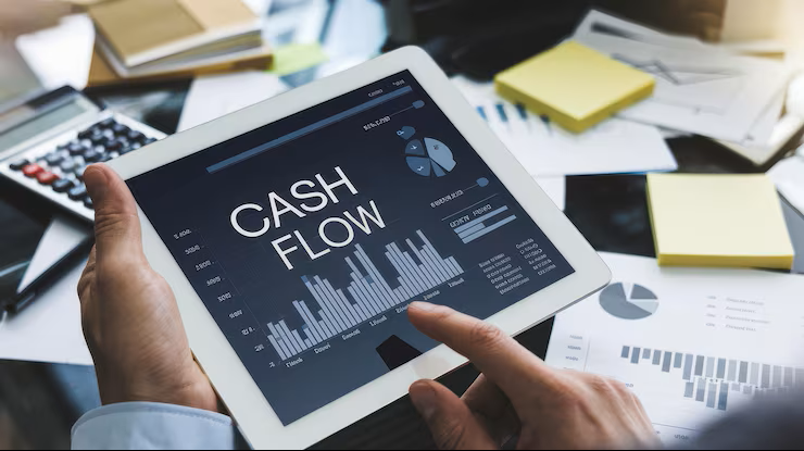analyzing cash flow strategies improving financial management business growth 1138059 10274